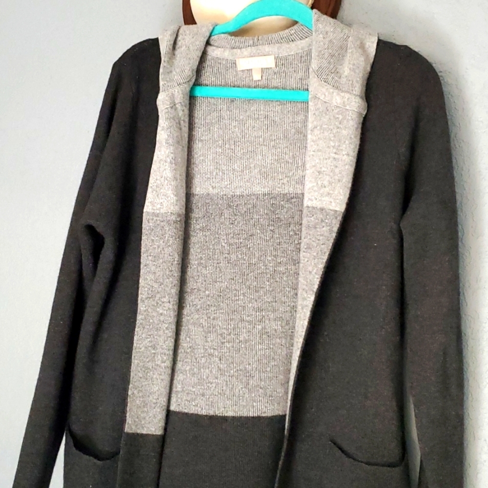 Beautiful Soft Cardigan Hoodie with Cashmere! - Picture 3 of 8